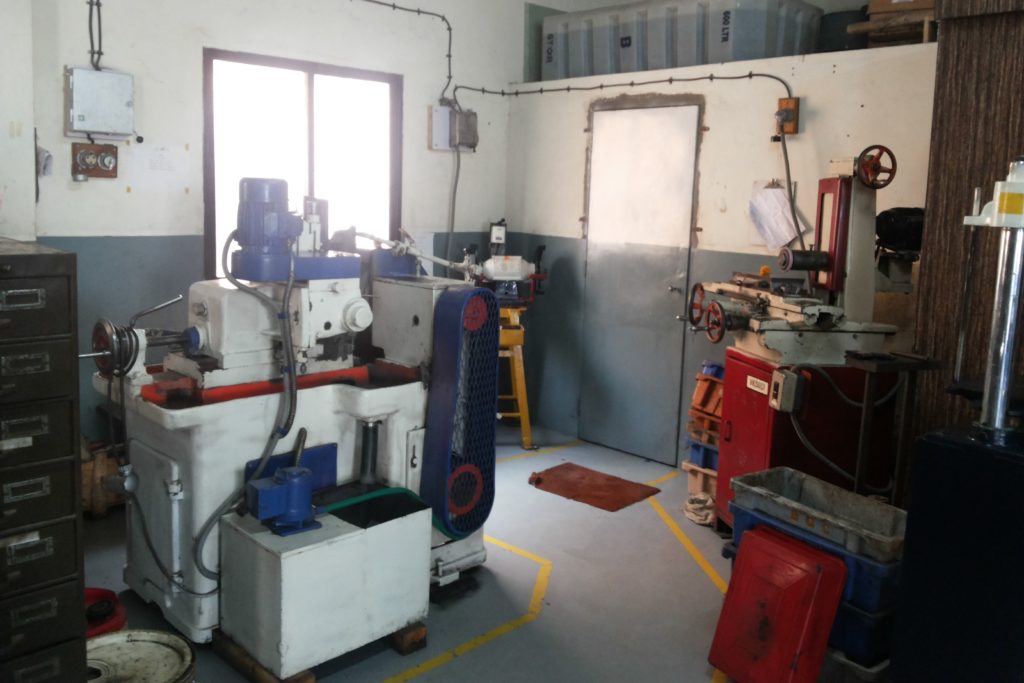 Grinding Machines